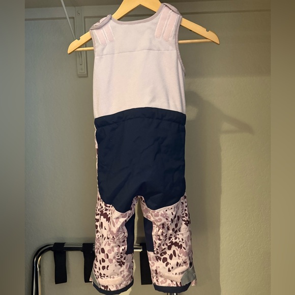 Helly Hansen Insulated Waterproof Ski Jacket & Insulated Bib Pants - Picture 5 of 8